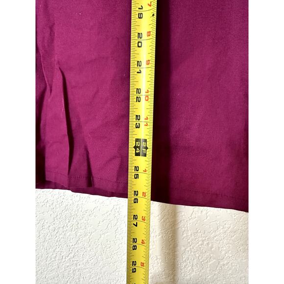 Dickies EDS Signature Scrub Top Women’s XS – Style 83706 Wine Color – V-Neck - Picture 9 of 10